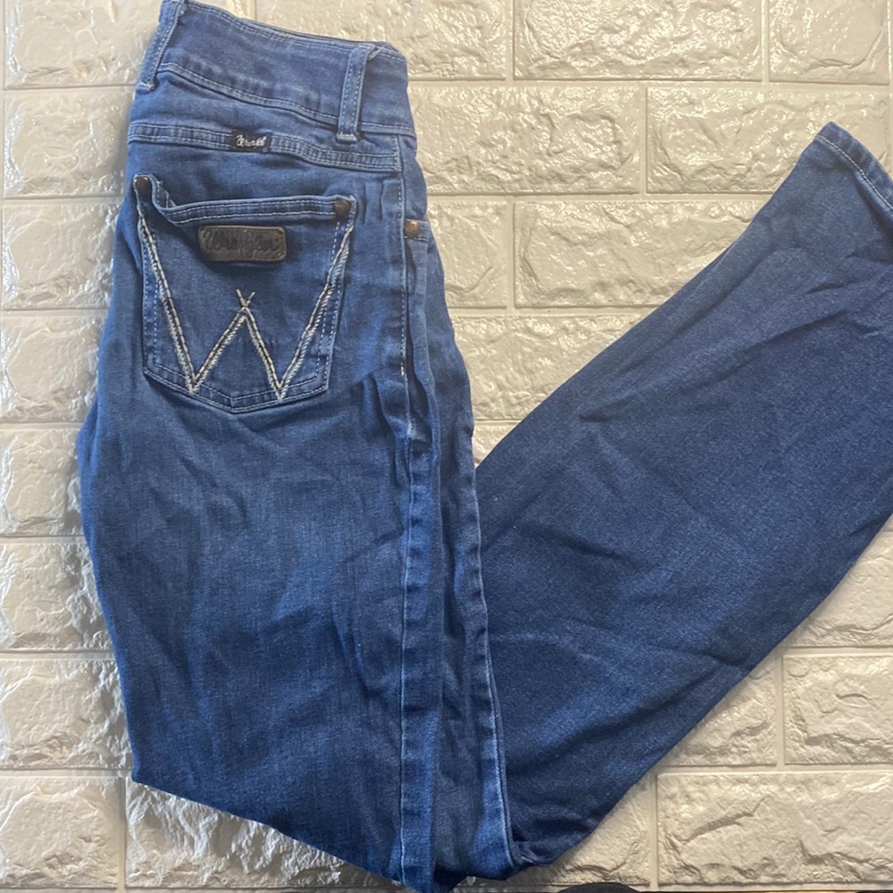 Wrangler blue jeans boot cut